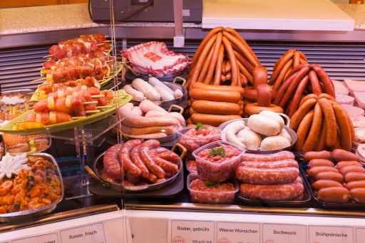 Einblick in unsere Wursttheke
